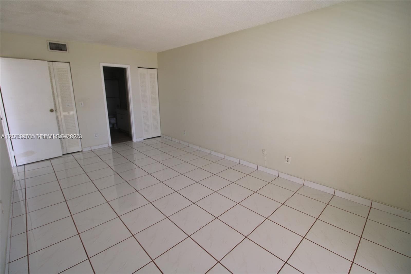 13499 Biscayne Blvd # 404, North Miami, FL 33181 — zdjęcie 5