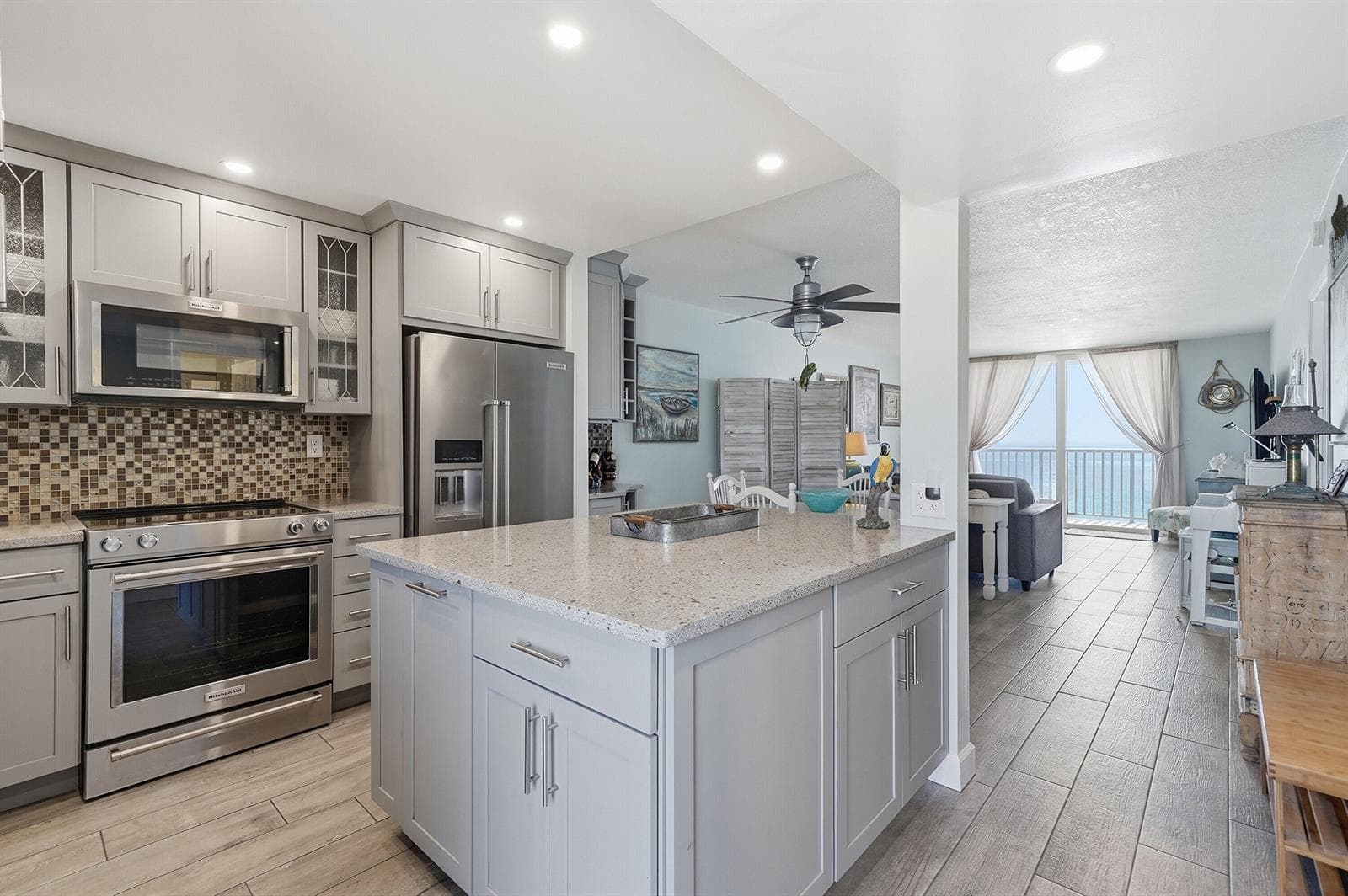 400 N Surf Road # 704, Hollywood, FL 33019 — zdjęcie 3