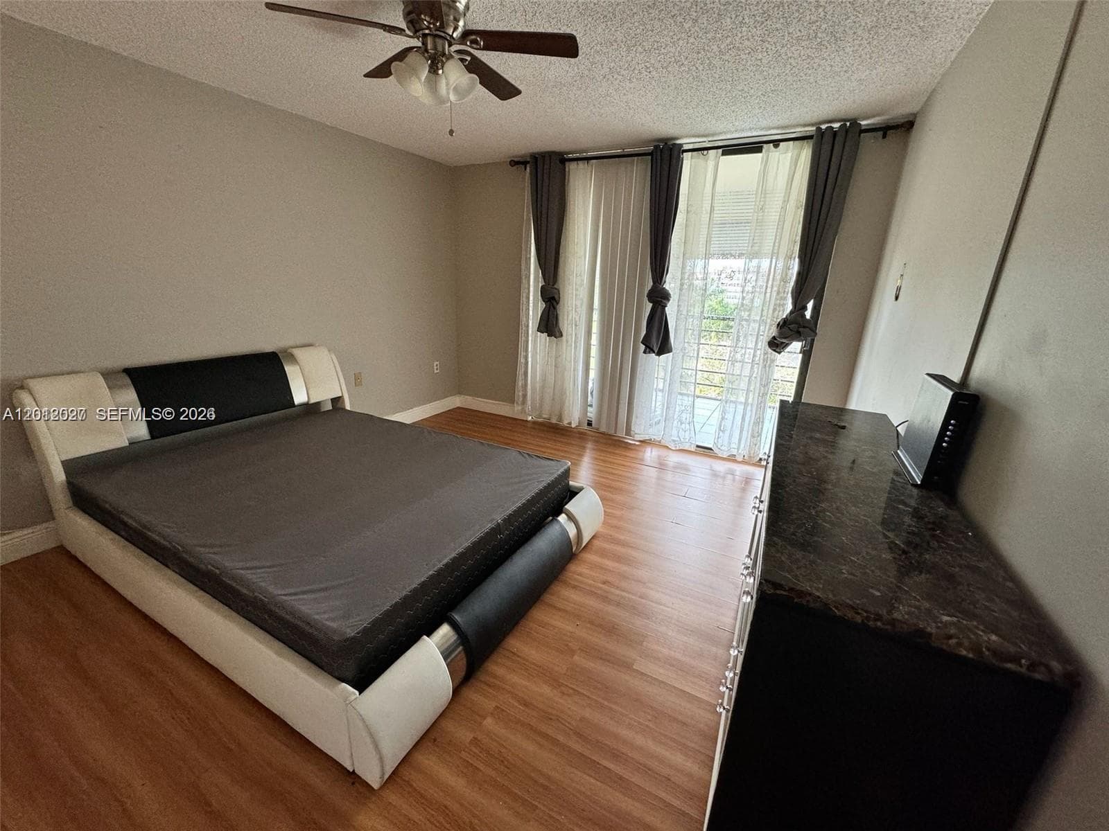 1100 Saint Charles Pl # 606, Pembroke Pines, FL 33026 — zdjęcie 3