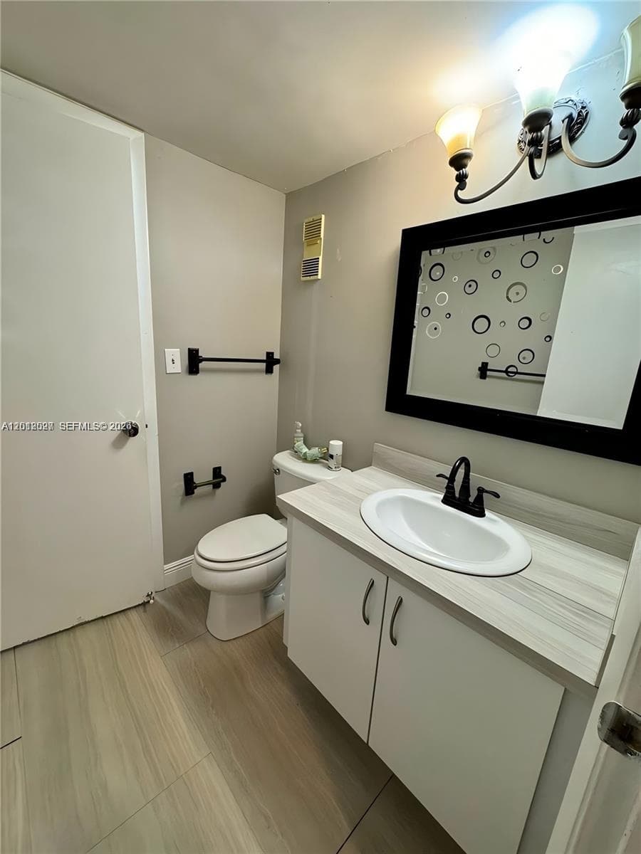 1100 Saint Charles Pl # 606, Pembroke Pines, FL 33026 — zdjęcie 5