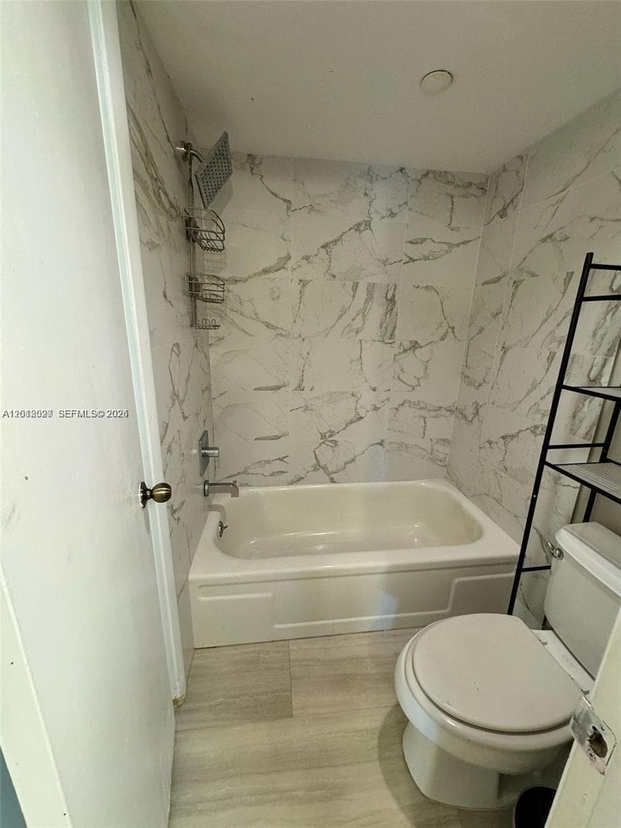 1100 Saint Charles Pl # 606, Pembroke Pines, FL 33026 — zdjęcie 4