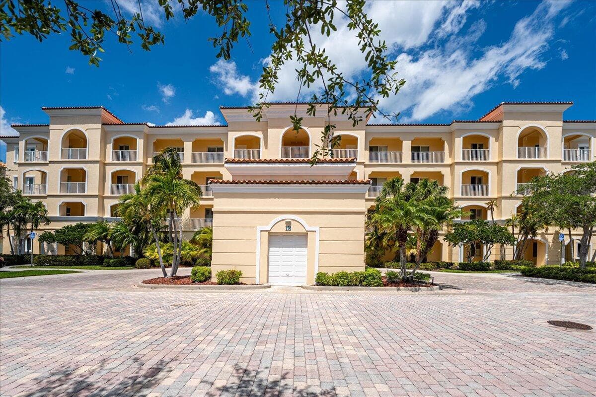 18 W Harbour Isle Drive W # 102, Fort Pierce, FL 34949 — zdjęcie 5