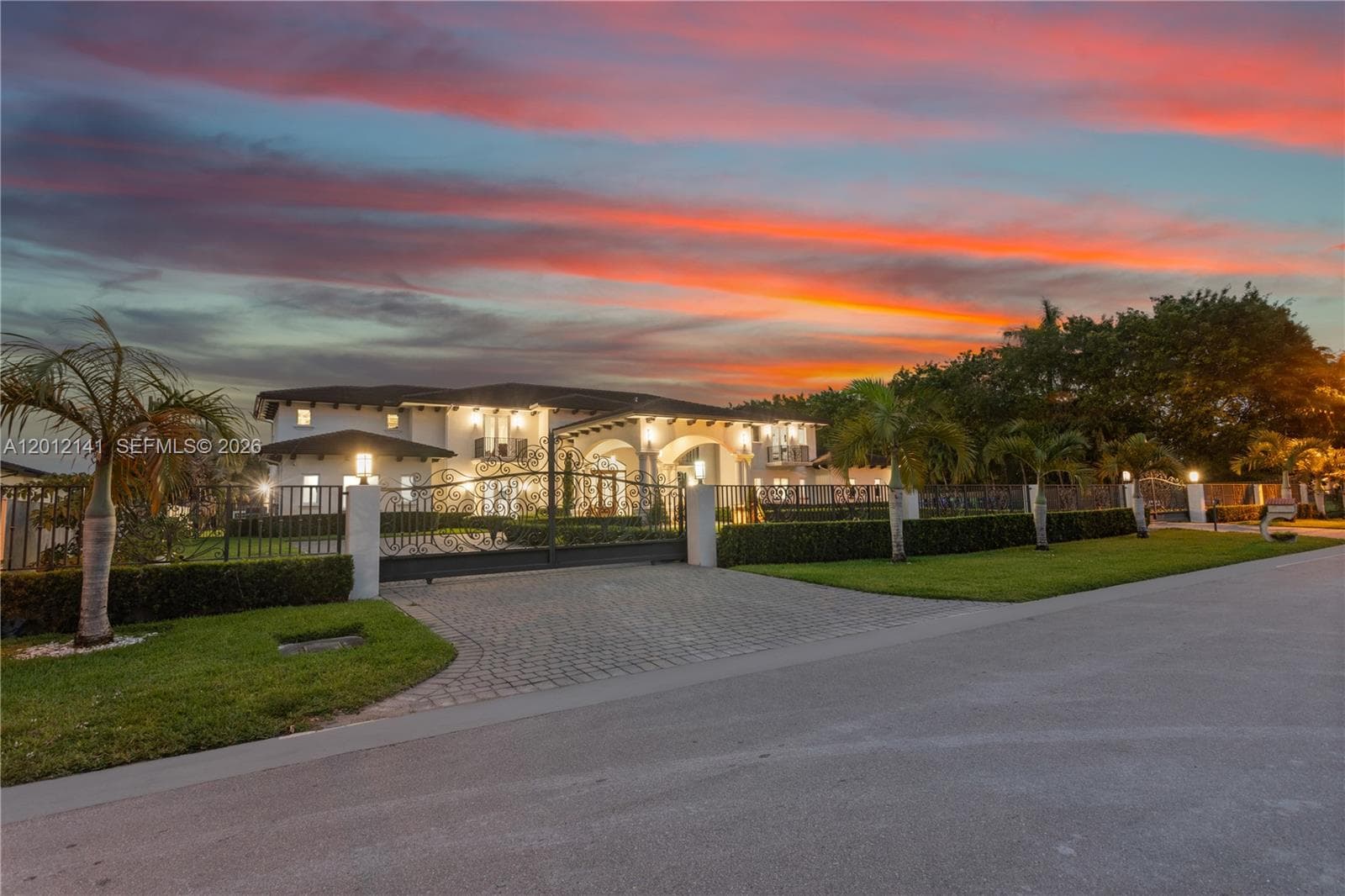 12401 SW 45th St, Miami, FL 33175 — zdjęcie 4