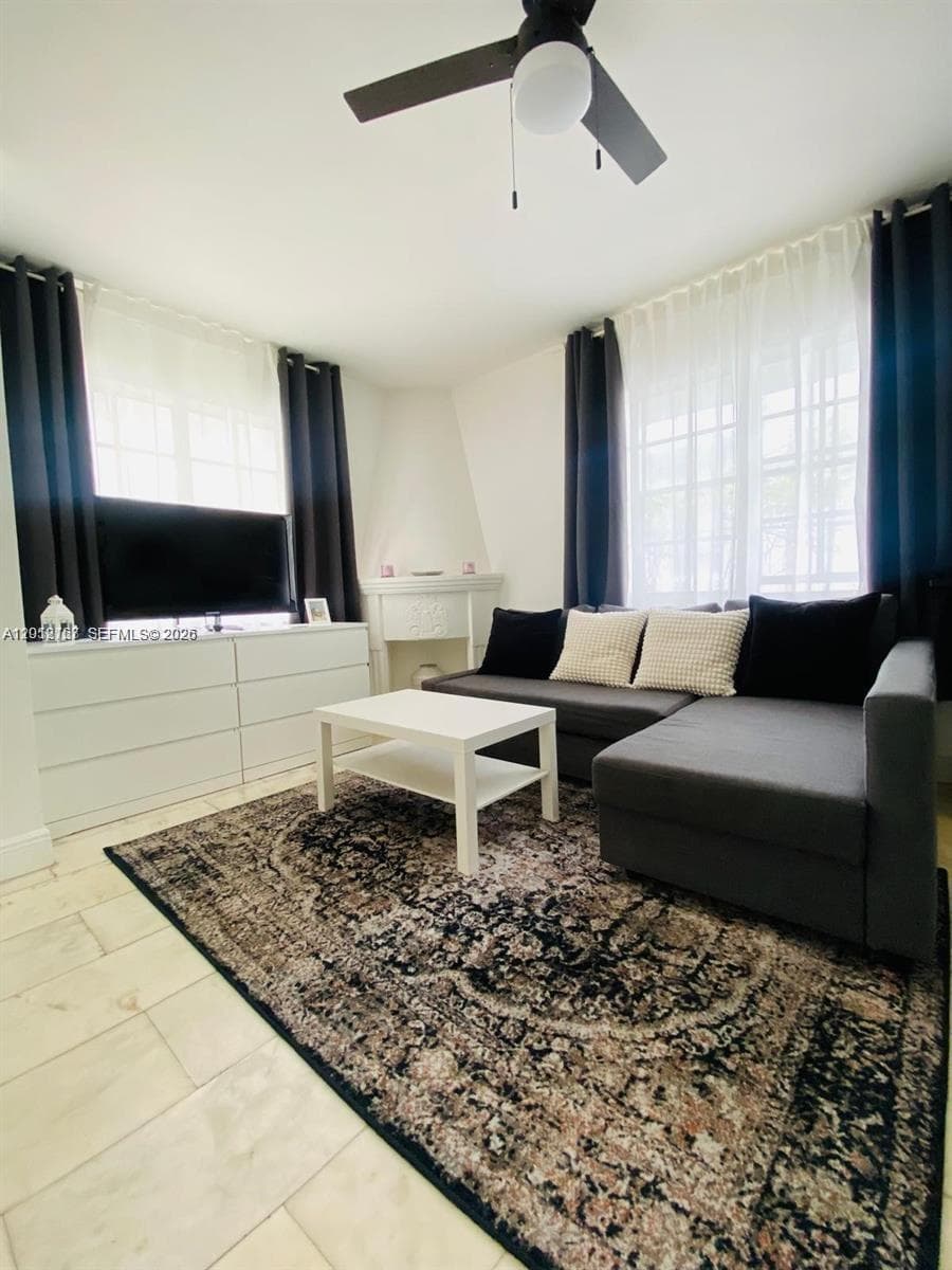 1526 Pennsylvania Ave # 20, Miami Beach, FL 33139 — zdjęcie 3