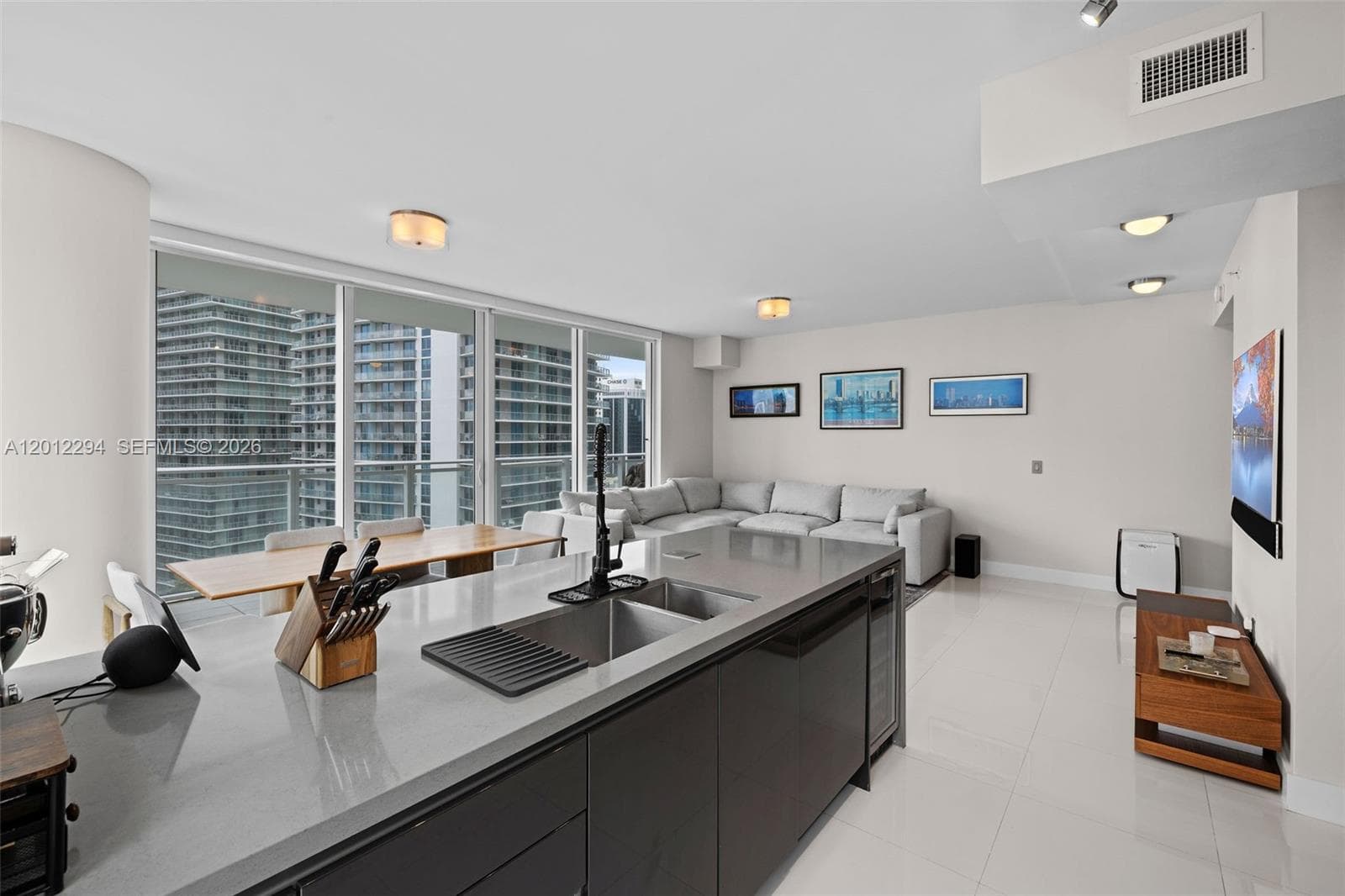 1080 Brickell Ave # 2001, Miami, FL 33131 — zdjęcie 4
