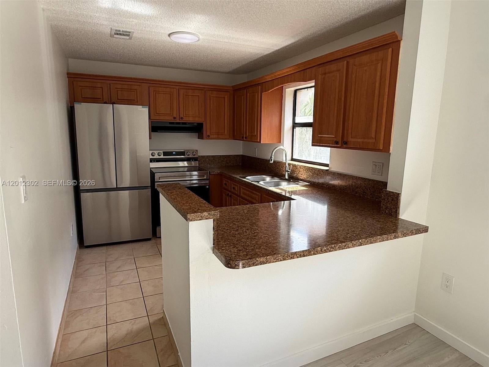 6850 NW 173rd Dr # 109, Hialeah, FL 33015 — zdjęcie 2