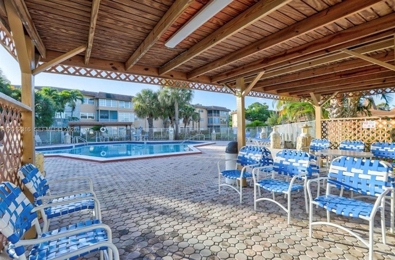 5031 W Oakland Park Blvd # 204, Lauderdale Lakes, FL 33313 — zdjęcie 2