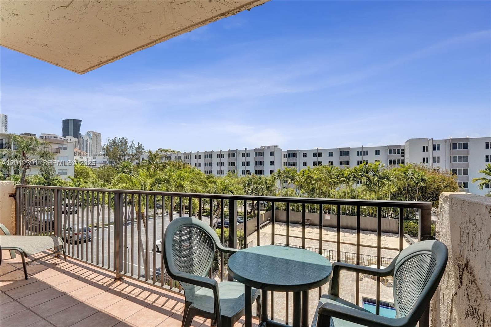 250 181st Dr # 214, Sunny Isles Beach, FL 33160