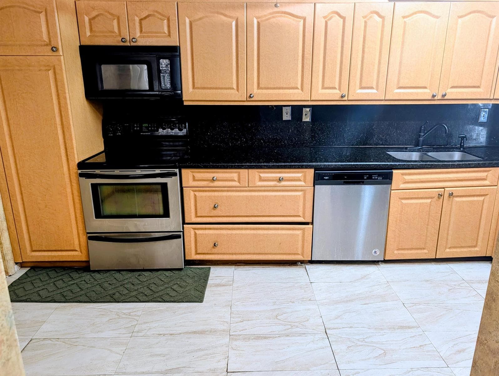 6651 Racquet Club Drive, Lauderhill, FL 33319 — zdjęcie 4