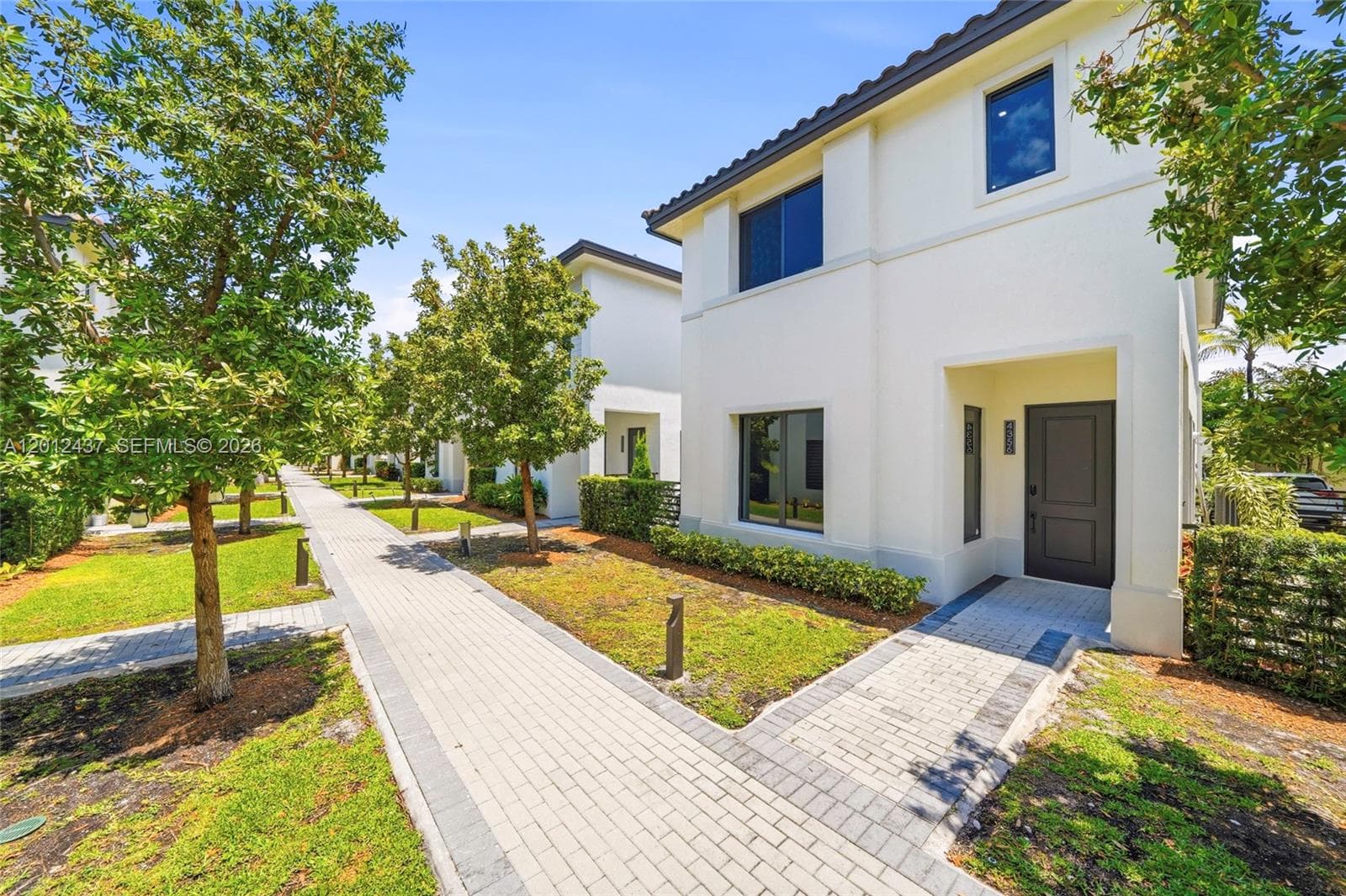 4356 NW 80th Ave, Doral, FL 33166 — zdjęcie 2