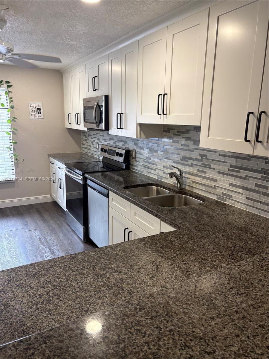 9810 NW 10th St # 88, Pembroke Pines, FL 33024 — zdjęcie 5