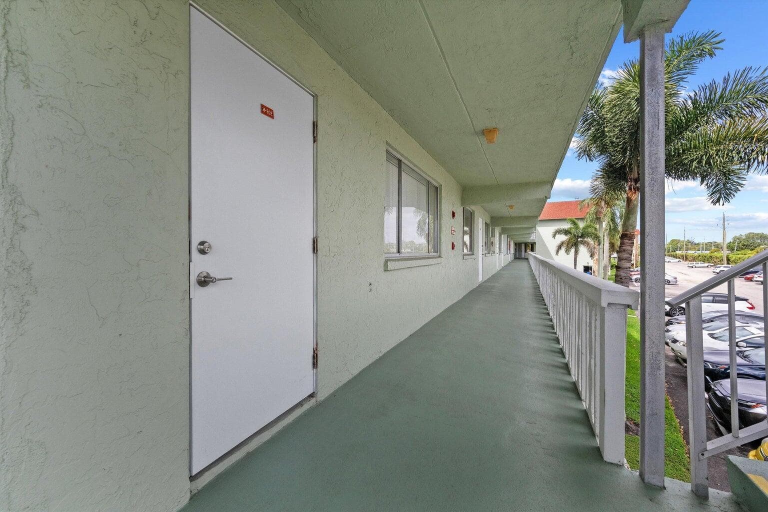 3300 Springdale Boulevard # 202, Palm Springs, FL 33461 — zdjęcie 2