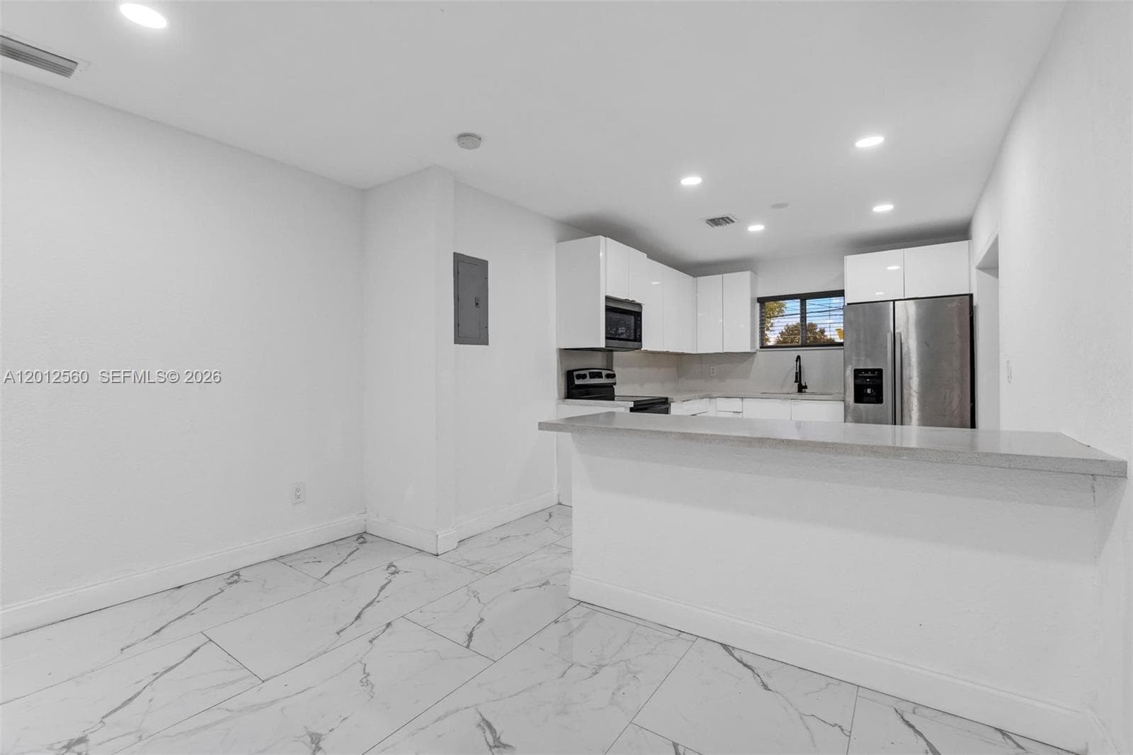 4530 SW 25th St, West Park, FL 33023 — zdjęcie 3