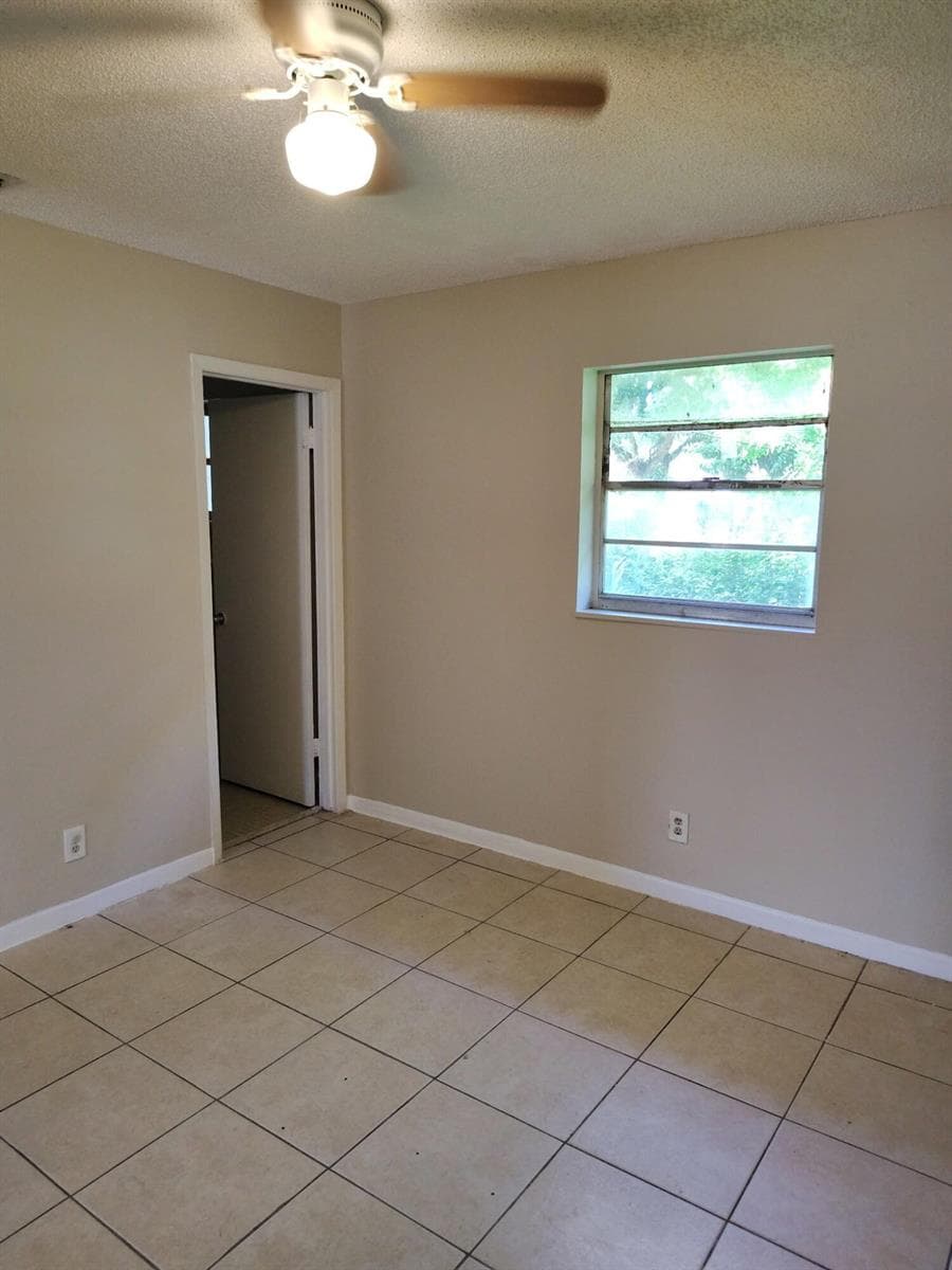 3656 Coconut Road, Palm Springs, FL 33461 — zdjęcie 4
