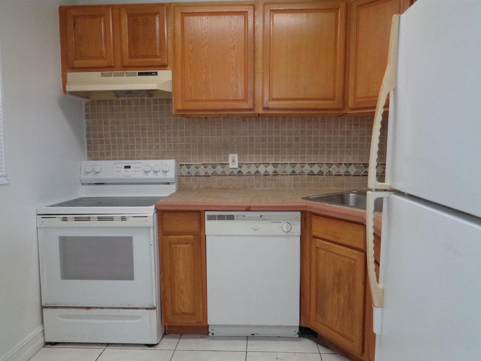 2008 Jackson Street # E9, Hollywood, FL 33020 — zdjęcie 4