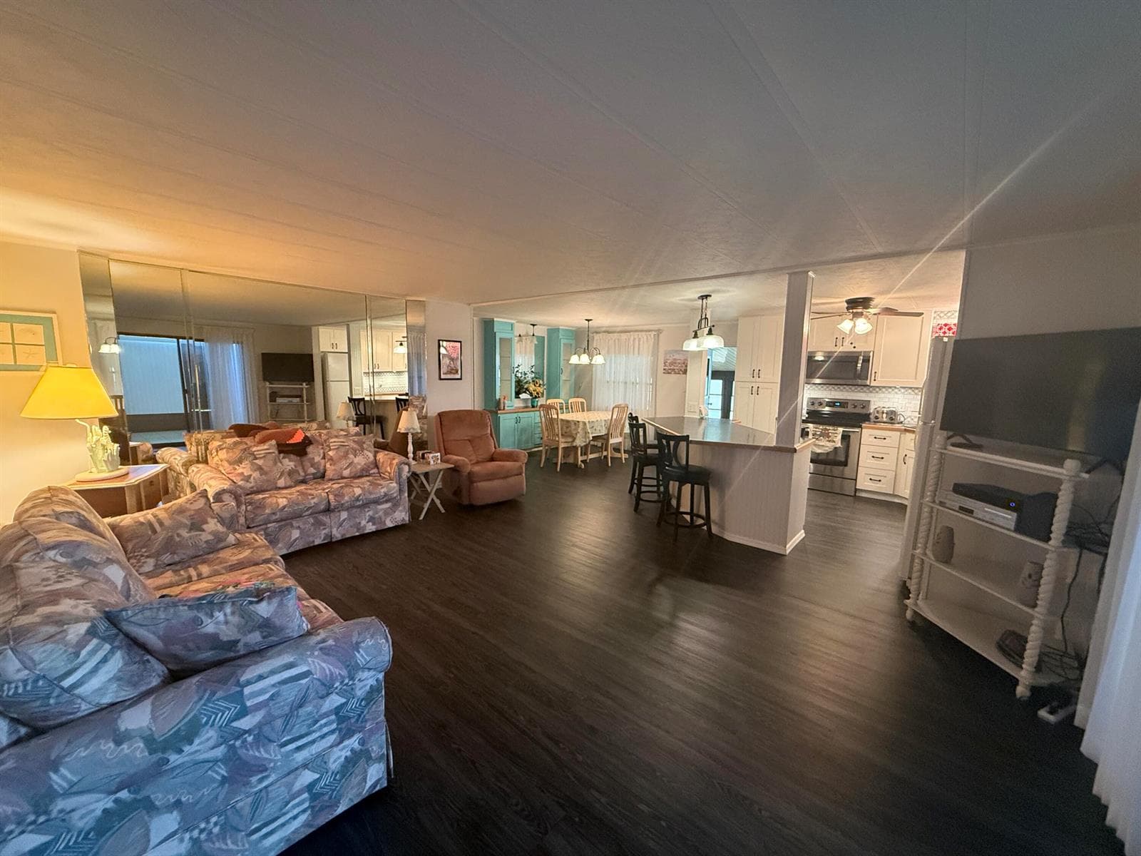 8044 SE Patriot Avenue, Hobe Sound, FL 33455 — zdjęcie 4