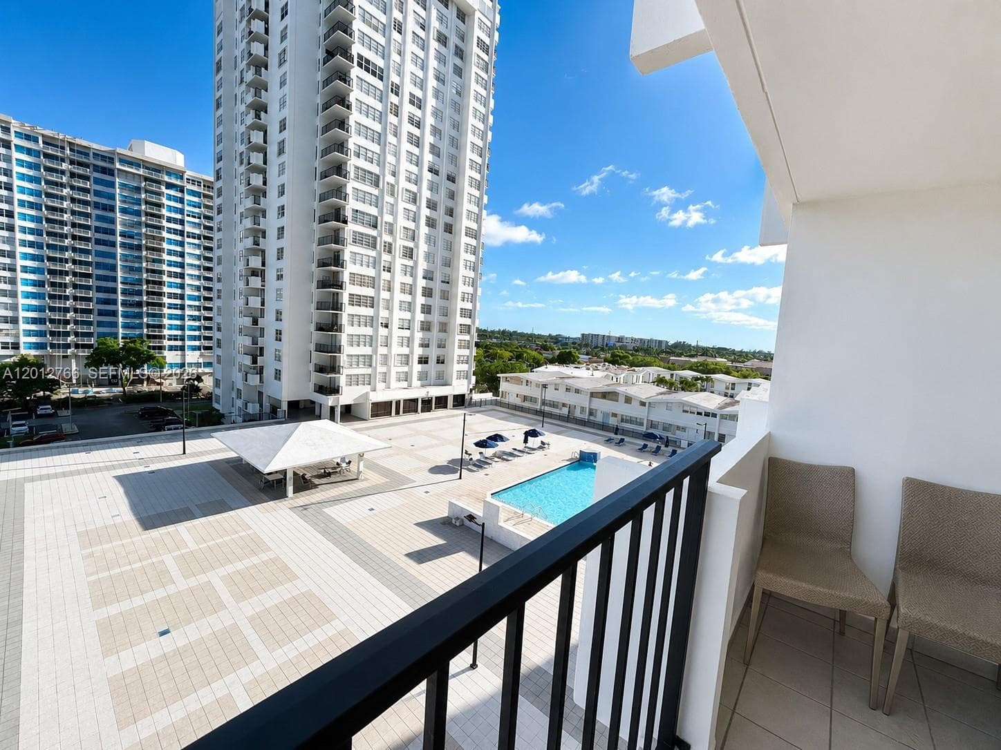 2780 NE 183rd St # 710, Aventura, FL 33160 — zdjęcie 3