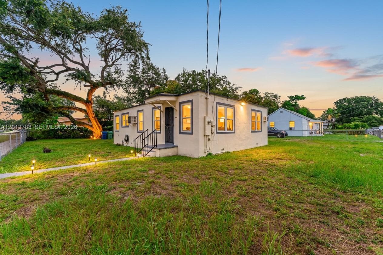 9301 NW 20th Ave, Miami, FL 33147 — zdjęcie 5