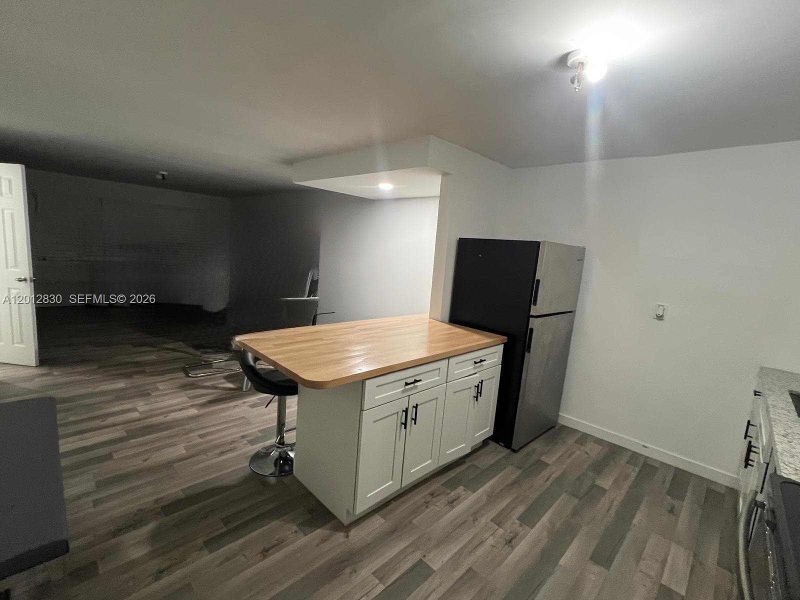 1560 NE 151st St # 102, Miami, FL 33162 — zdjęcie 2