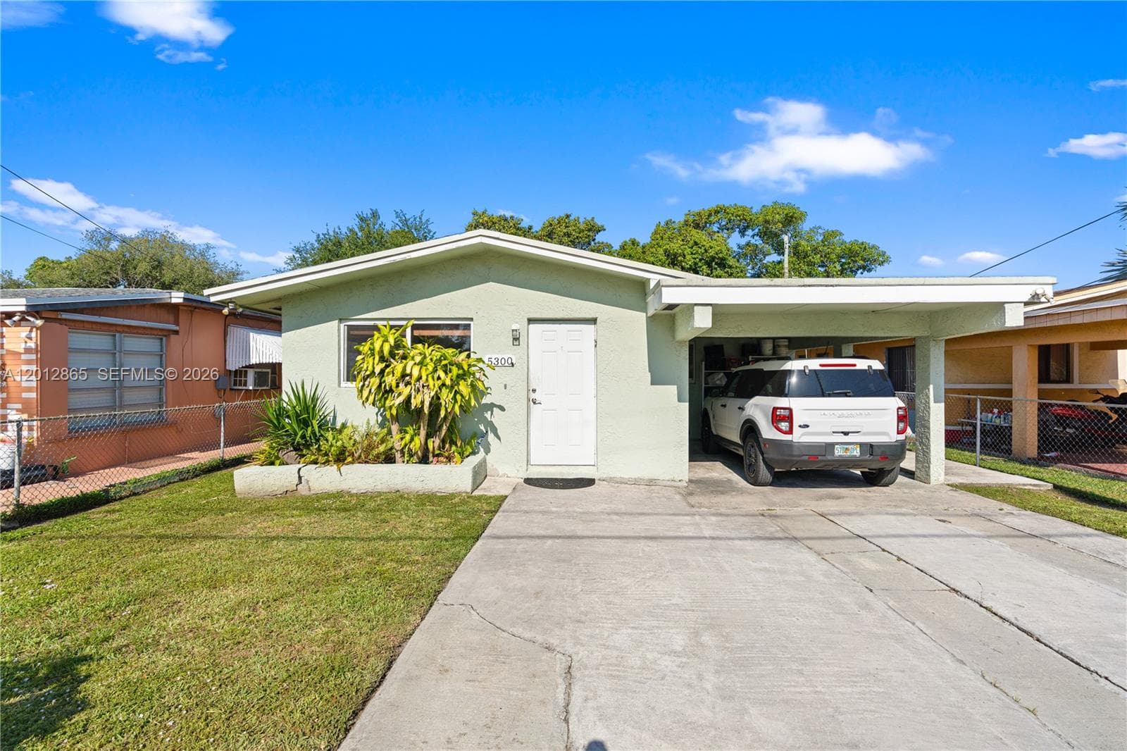 5300 NW 30th Pl, Miami, FL 33142 — zdjęcie 5