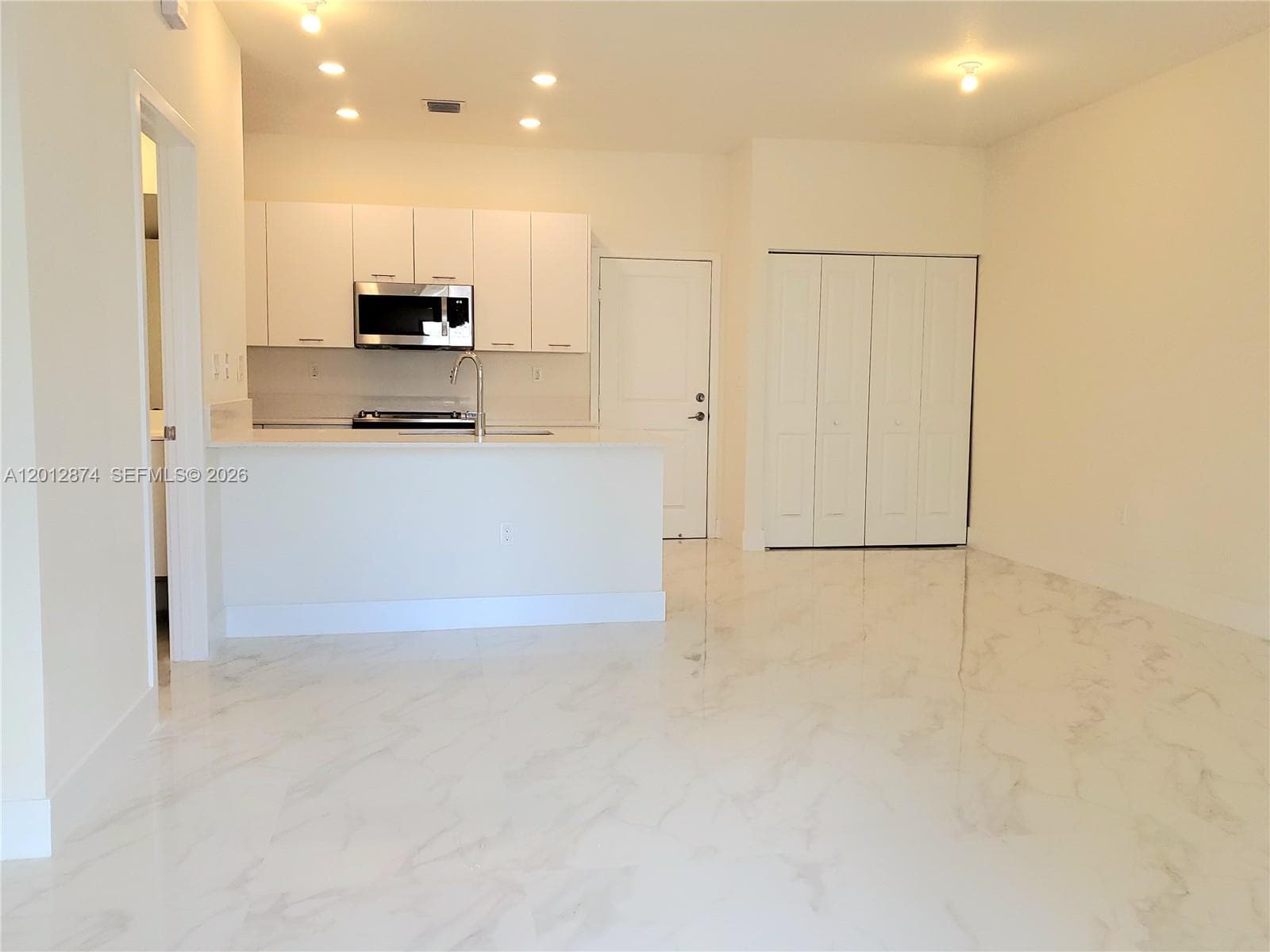 4278 NW 82nd Ave # 4278, Doral, FL 33166 — zdjęcie 3