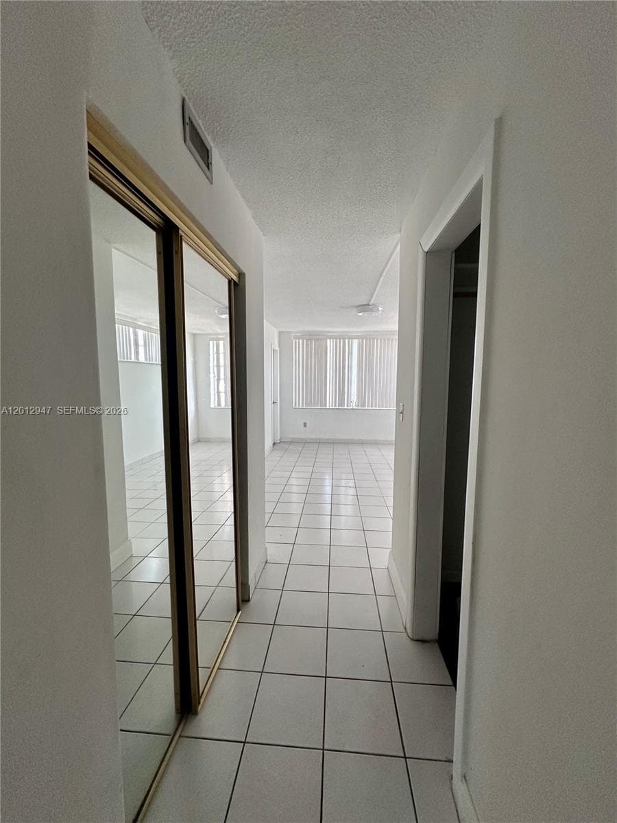 1501 NE 191st St # C412, Miami, FL 33179 — zdjęcie 5
