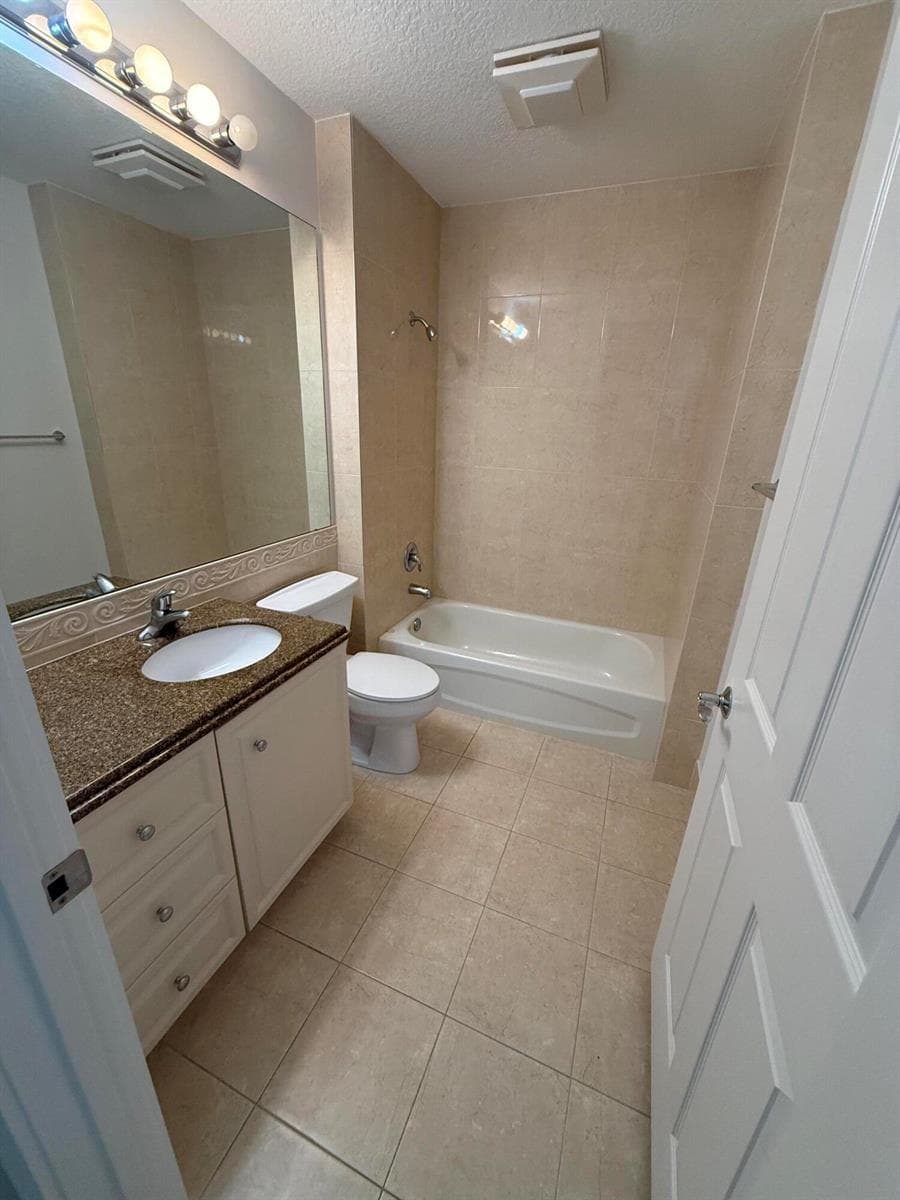 4 Harbour Isle Drive E # Unit 204, Fort Pierce, FL 34949 — zdjęcie 5