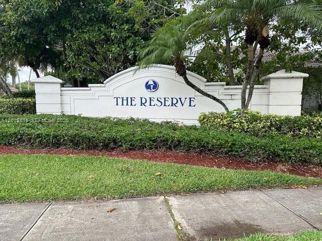 17110 NW 10th St, Pembroke Pines, FL 33028 — zdjęcie 2