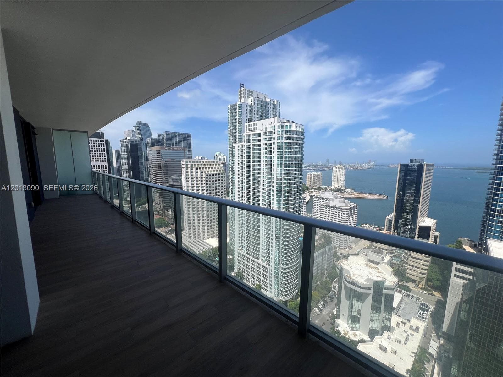 1010 Brickell Ave # 3704, Miami, FL 33131 — zdjęcie 2