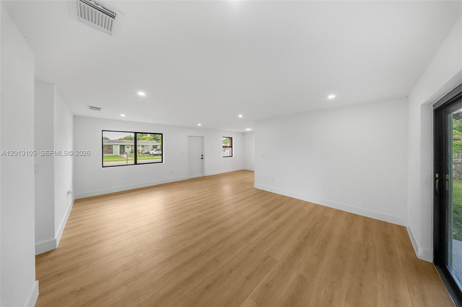 291 NW 184th Ter, Miami Gardens, FL 33169 — zdjęcie 4