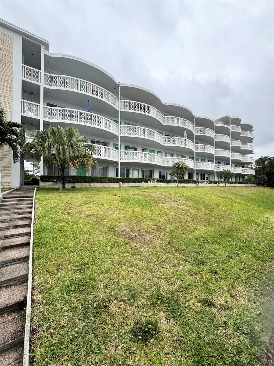 2381 Sunset Avenue # 117, FL 33461 — zdjęcie 2