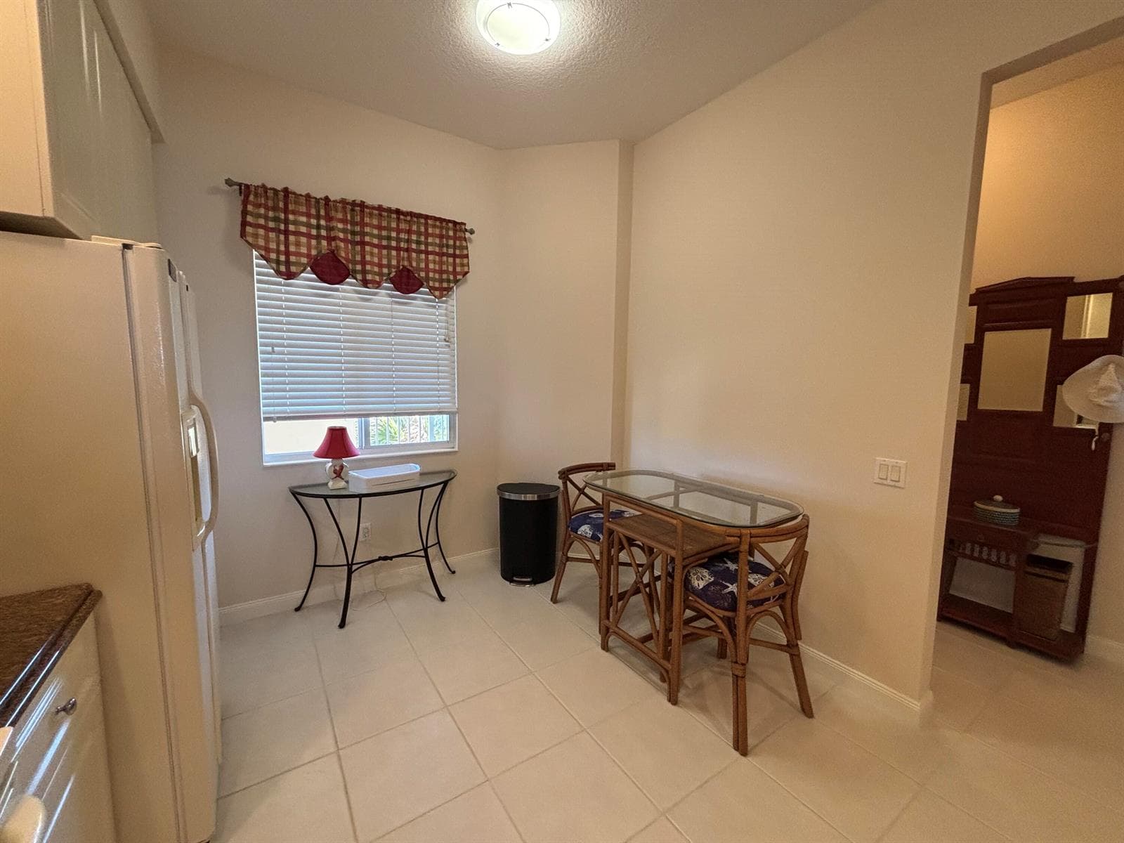 27 Harbour Isle Drive W # 305, Fort Pierce, FL 34949 — zdjęcie 4