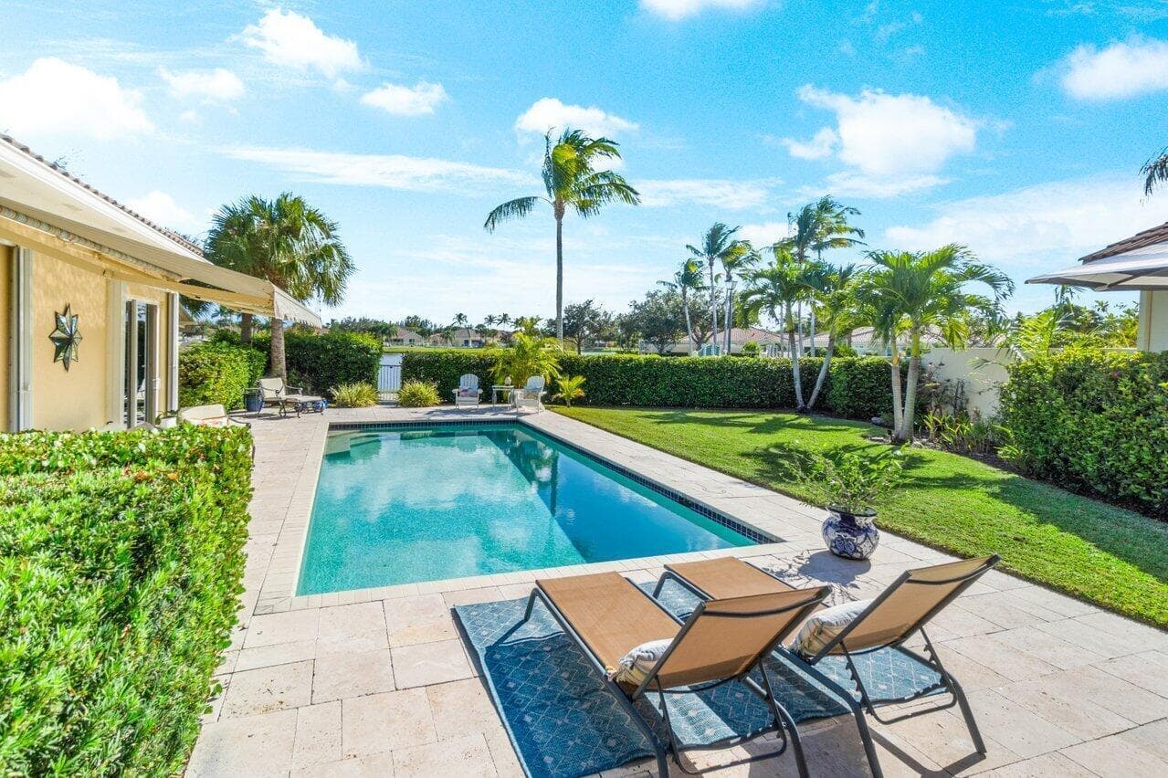 8222 Dominica Place, Wellington, FL 33414
