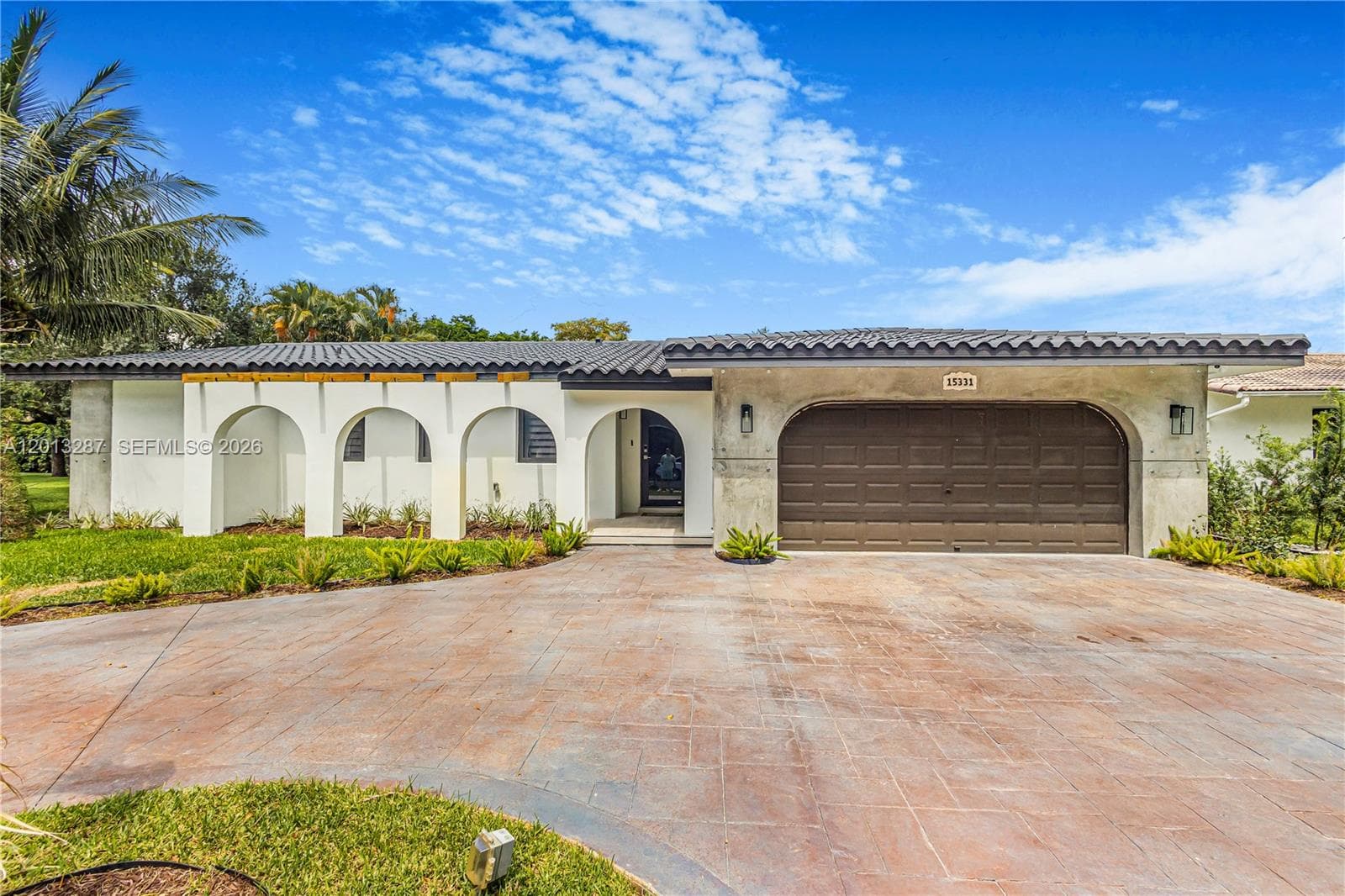 15331 Turnbull Dr, Miami Lakes, FL 33014 — zdjęcie 3