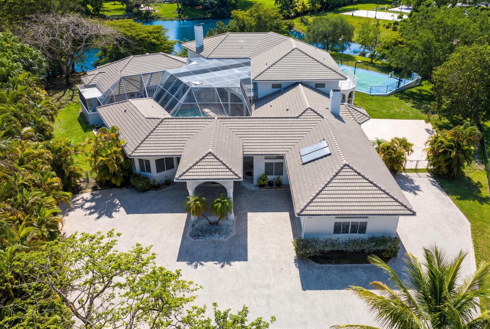 4010 NW 100th Avenue, Coral Springs, FL 33065 — zdjęcie 2