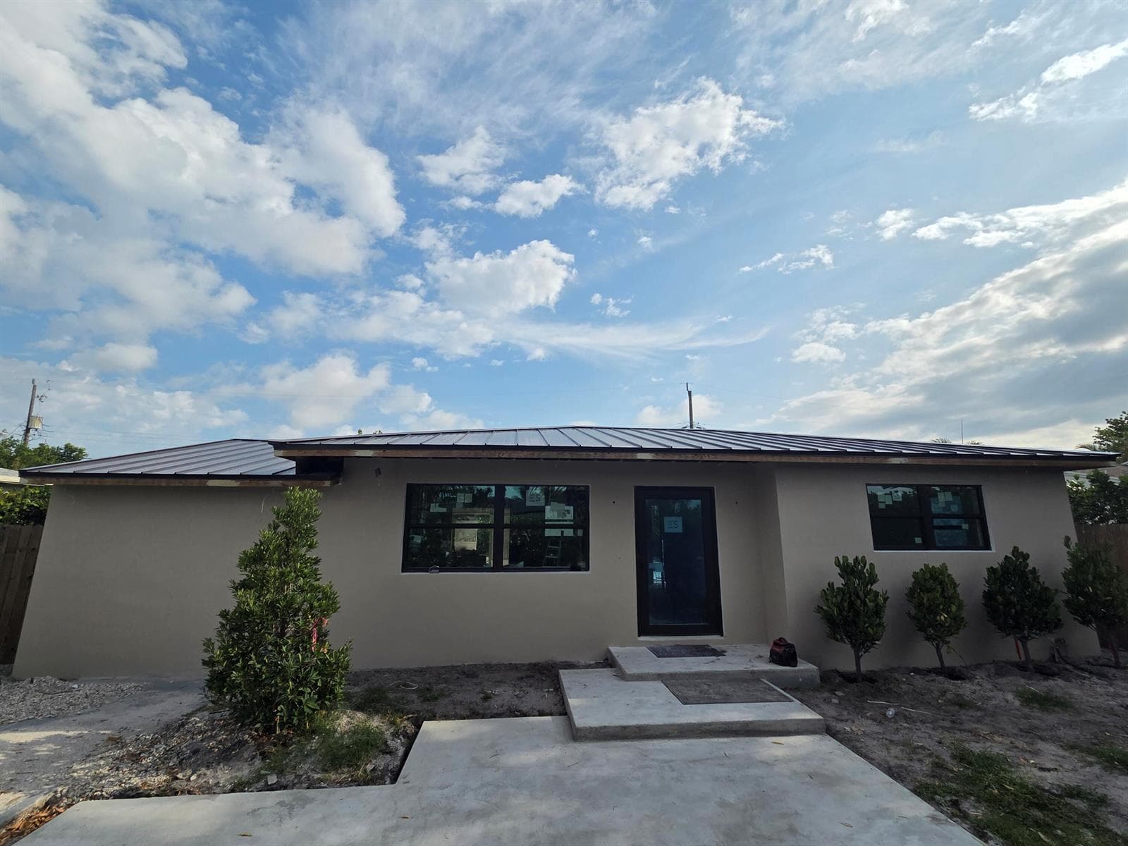 329 Laurie Road, West Palm Beach, FL 33405 — zdjęcie 2