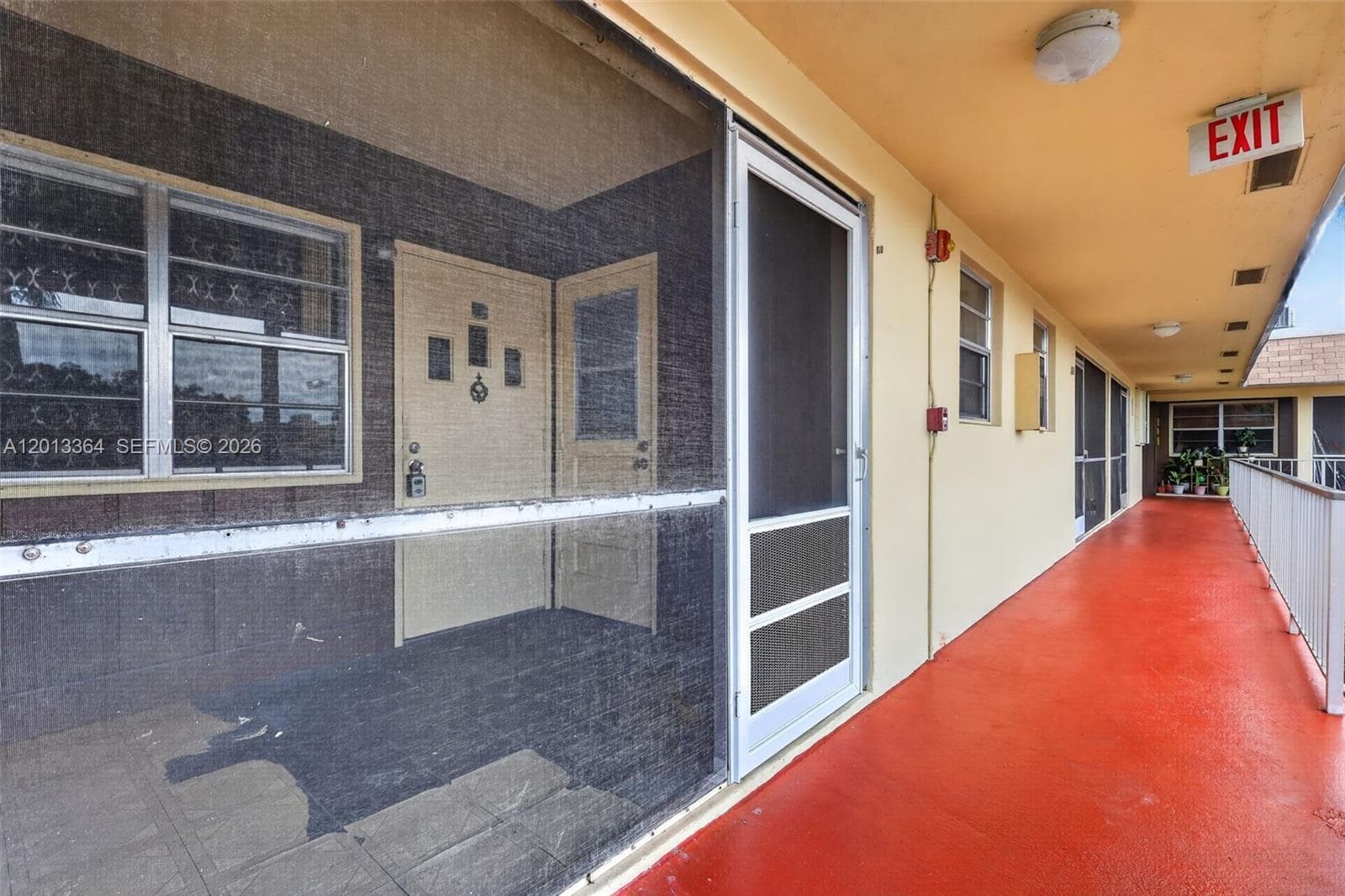 2040 NW 81st Ave # 122, Pembroke Pines, FL 33024