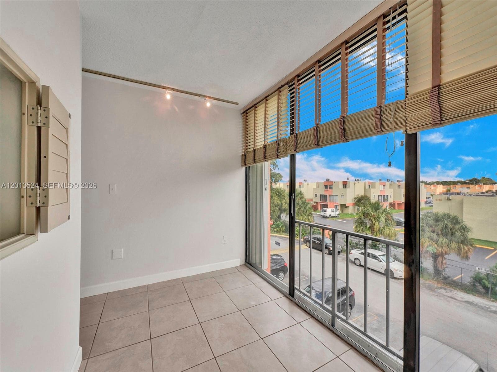 9420 W Flagler St # 312, Miami, FL 33174 — zdjęcie 5