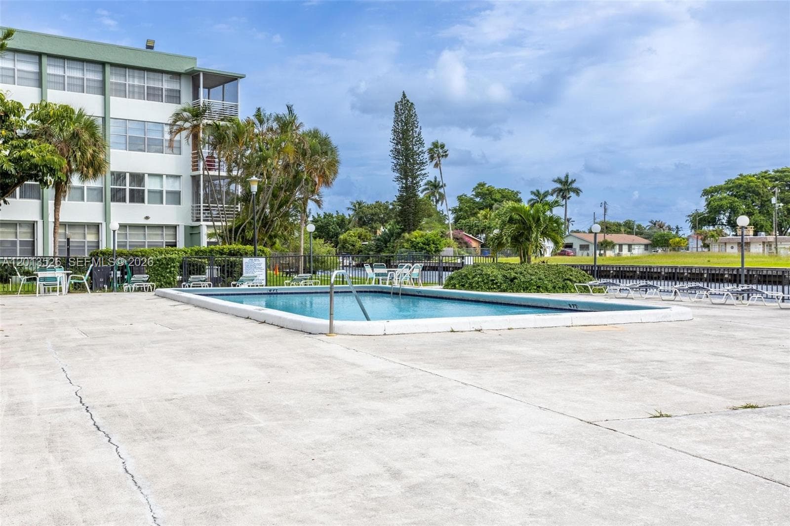 2741 Taft St # 203, Hollywood, FL 33020 — zdjęcie 3