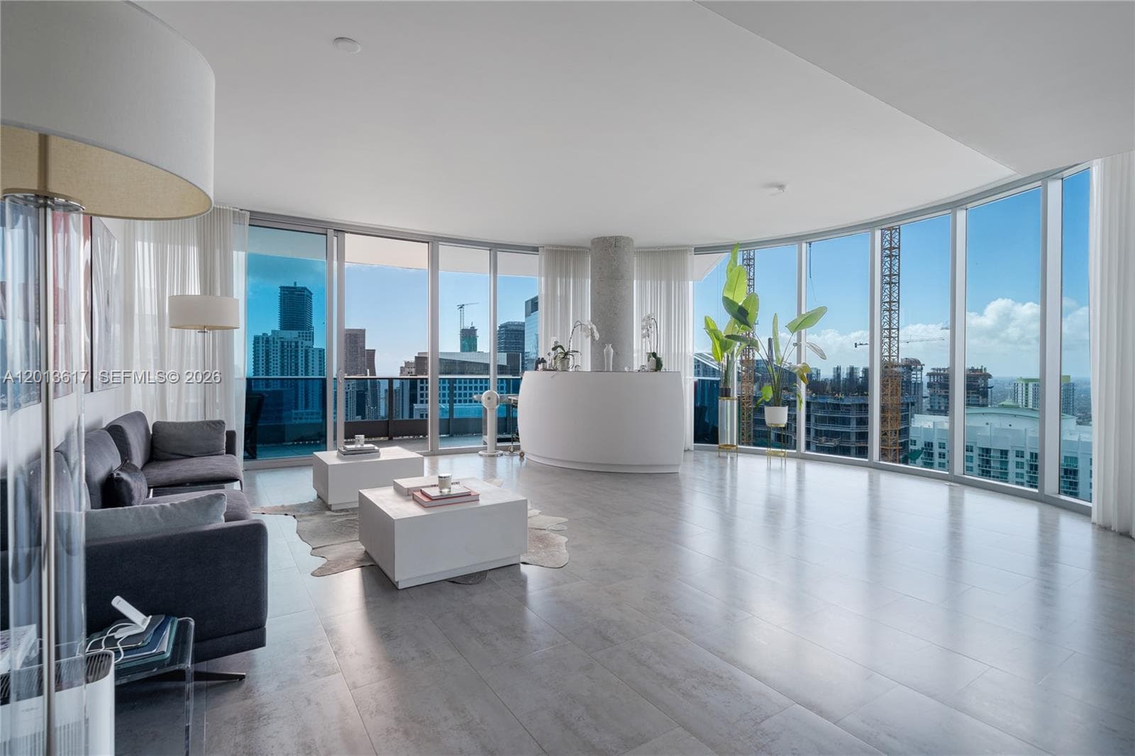 200 Biscayne Boulevard Way # 4902, Miami, FL 33131 — zdjęcie 2