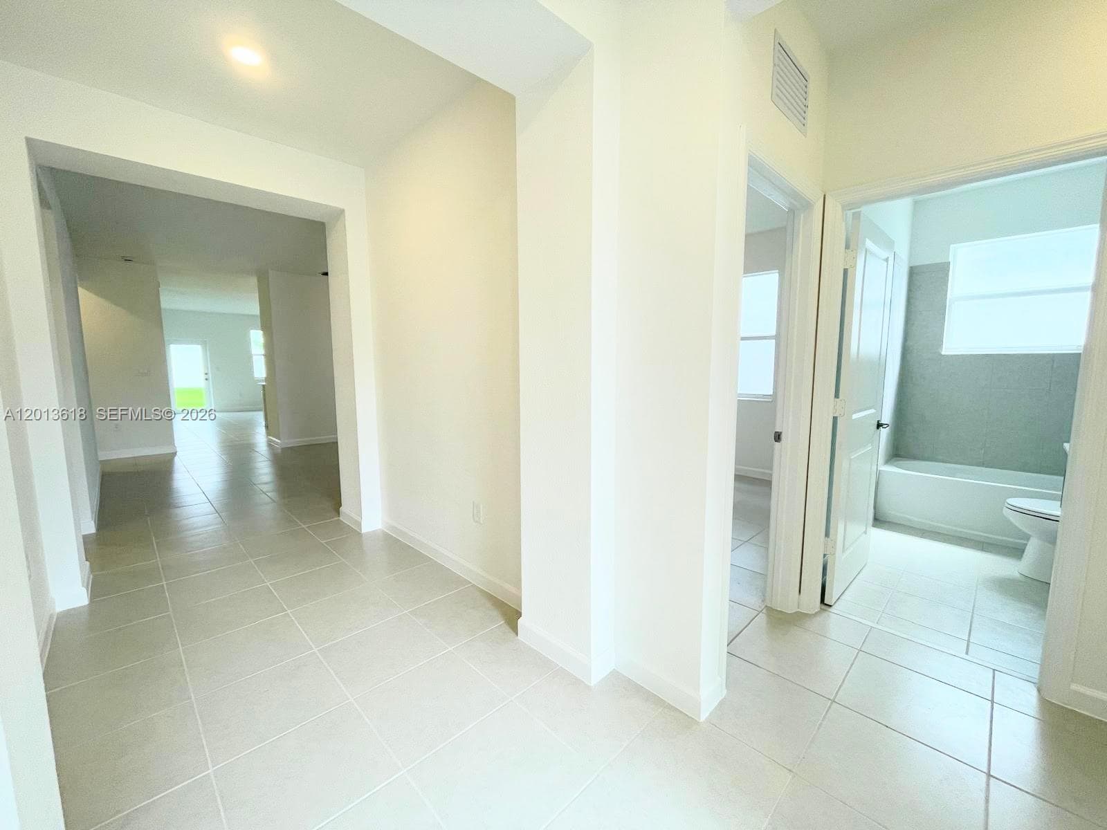 863 SE 26th Ter # 0, Homestead, FL 33035 — zdjęcie 5