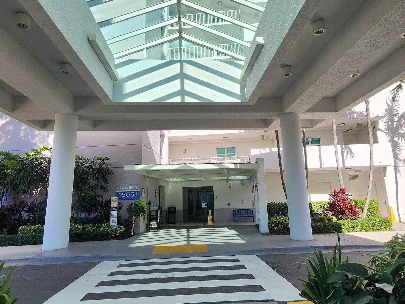 15051 Royal Oaks Lane # 202, North Miami, FL 33181 — zdjęcie 5