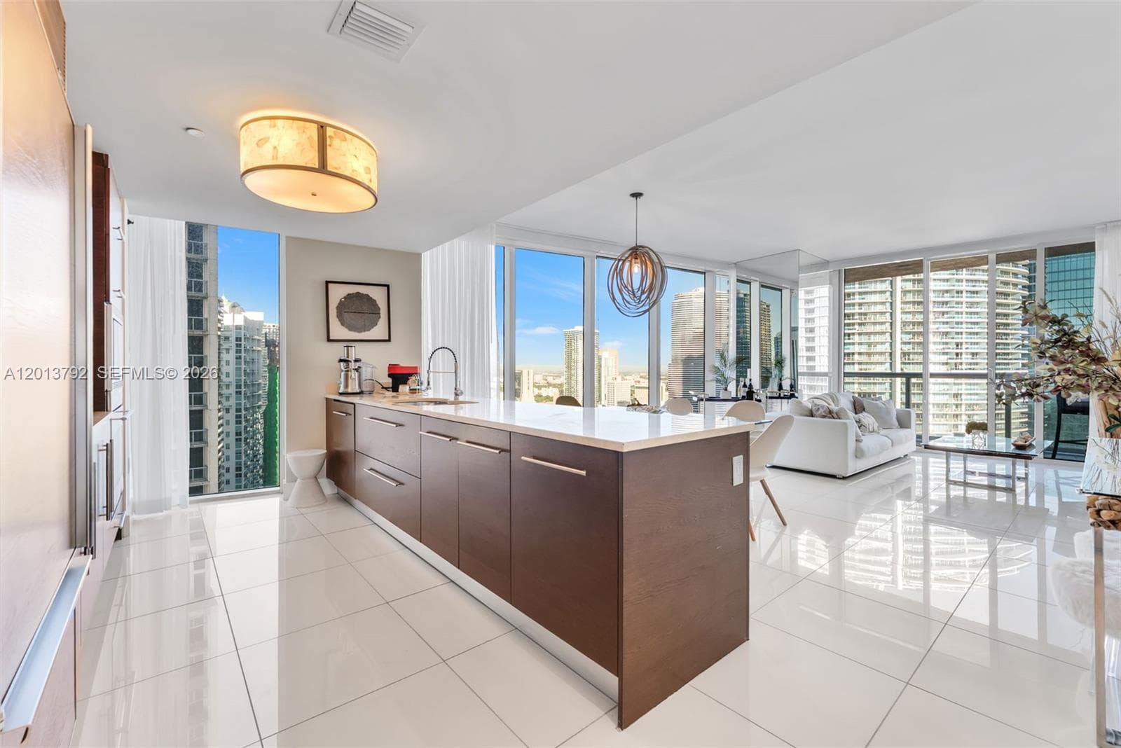 475 Brickell Ave # 3515, Miami, FL 33131 — zdjęcie 4