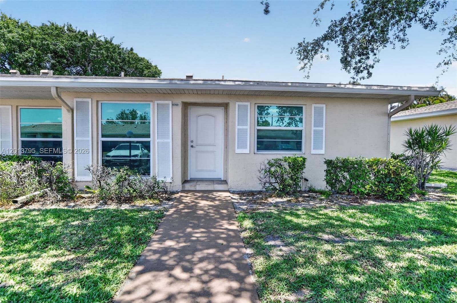 8749 Belle Aire Dr, Boca Raton, FL 33433 — zdjęcie 4