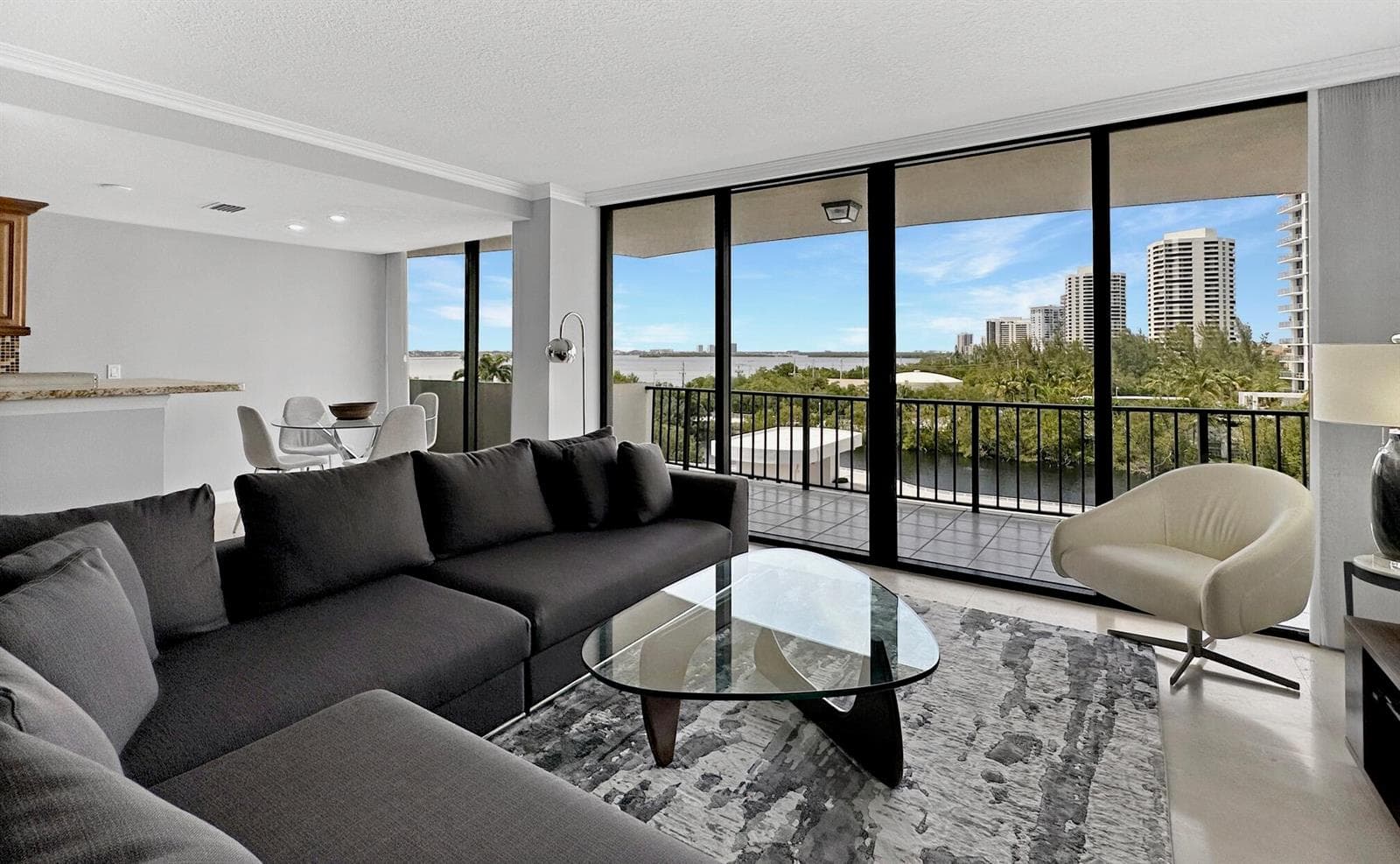 4200 N Ocean Drive # 2-506, Singer Island, FL 33404 — zdjęcie 4