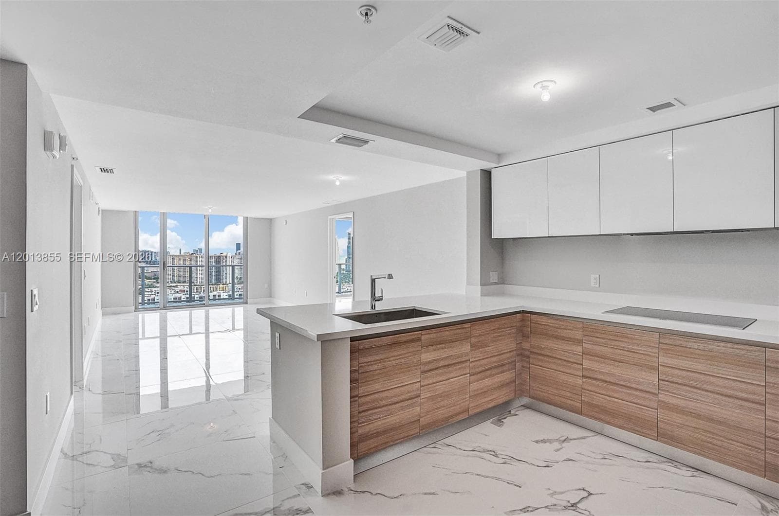 330 Sunny Isles Blvd # 5-2205, Sunny Isles Beach, FL 33160