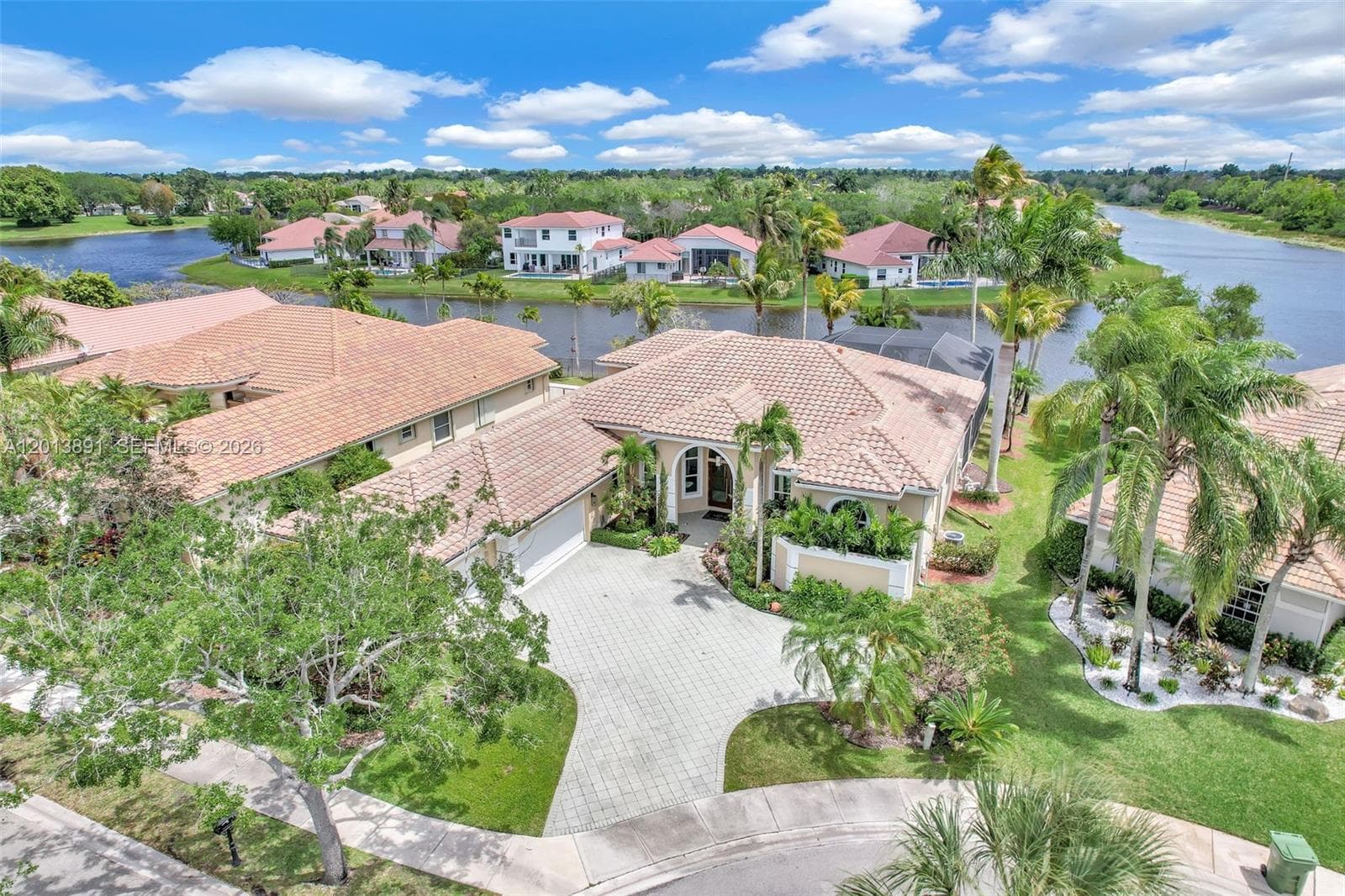 2715 Edgewater Court, Weston, FL 33332 — zdjęcie 3