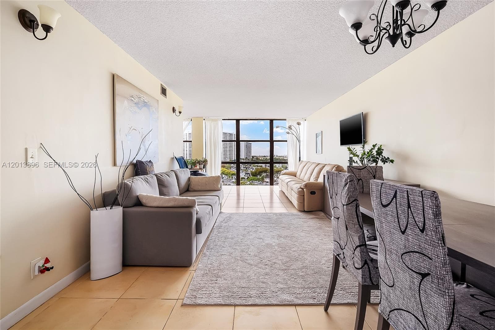 800 Parkview Dr # 901, Hallandale Beach, FL 33009