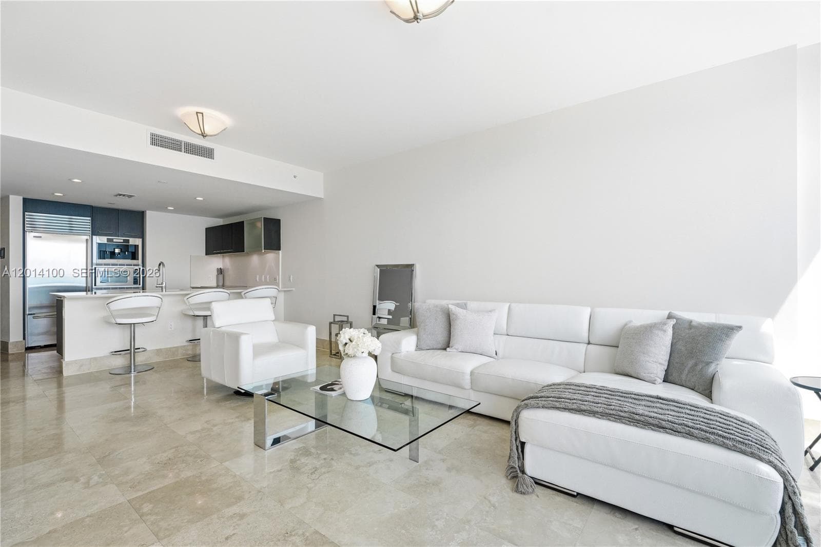 17001 Collins Ave # 1006, Sunny Isles Beach, FL 33160 — zdjęcie 4