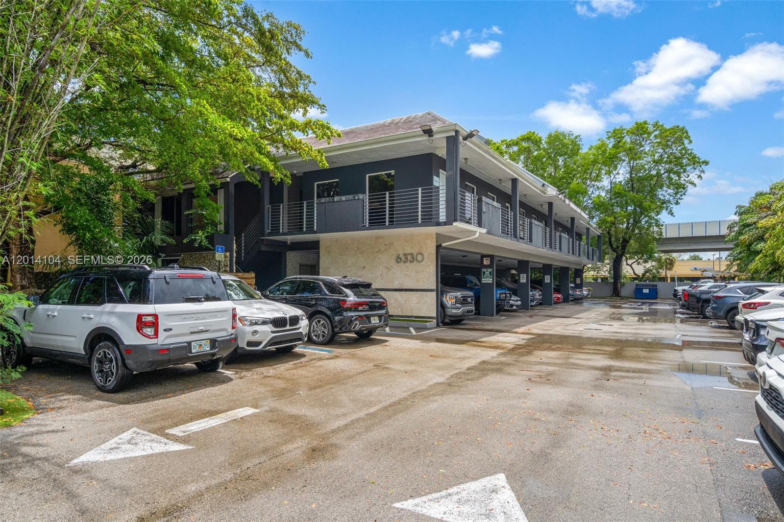 6330 Manor Lane # 102, South Miami, FL 33143 — zdjęcie 2